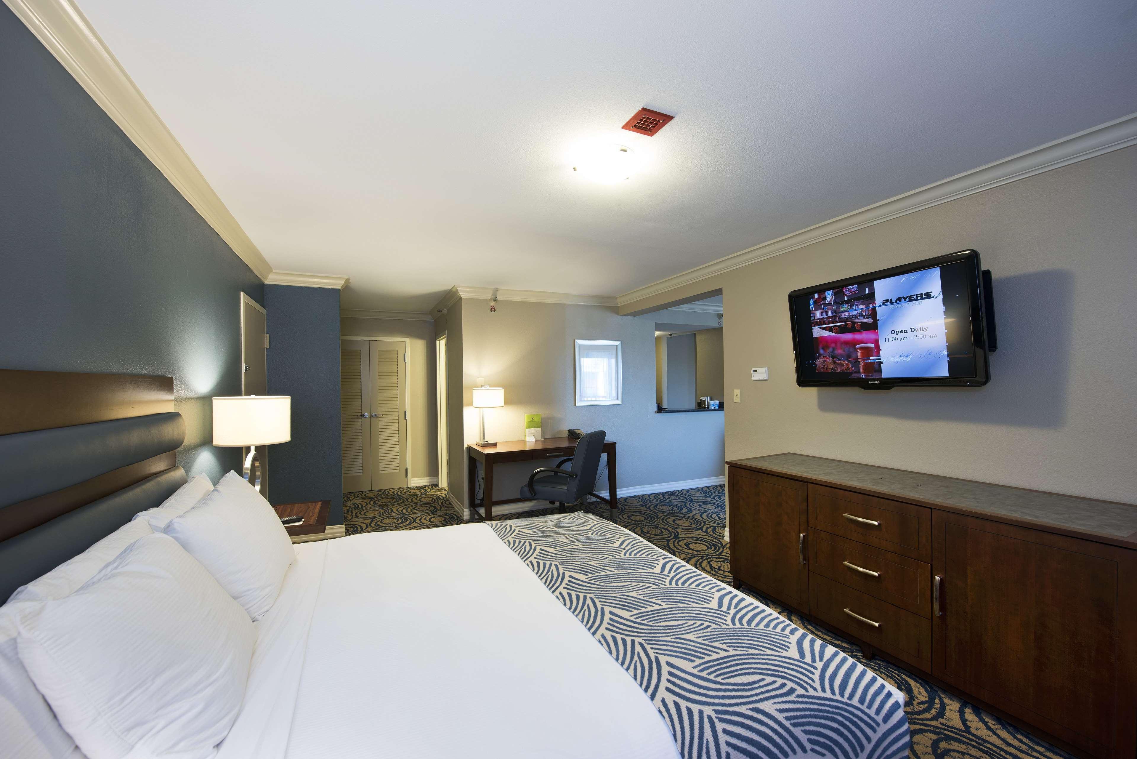 Doubletree By Hilton Hotel Tampa Airport-Westshore Exteriör bild
