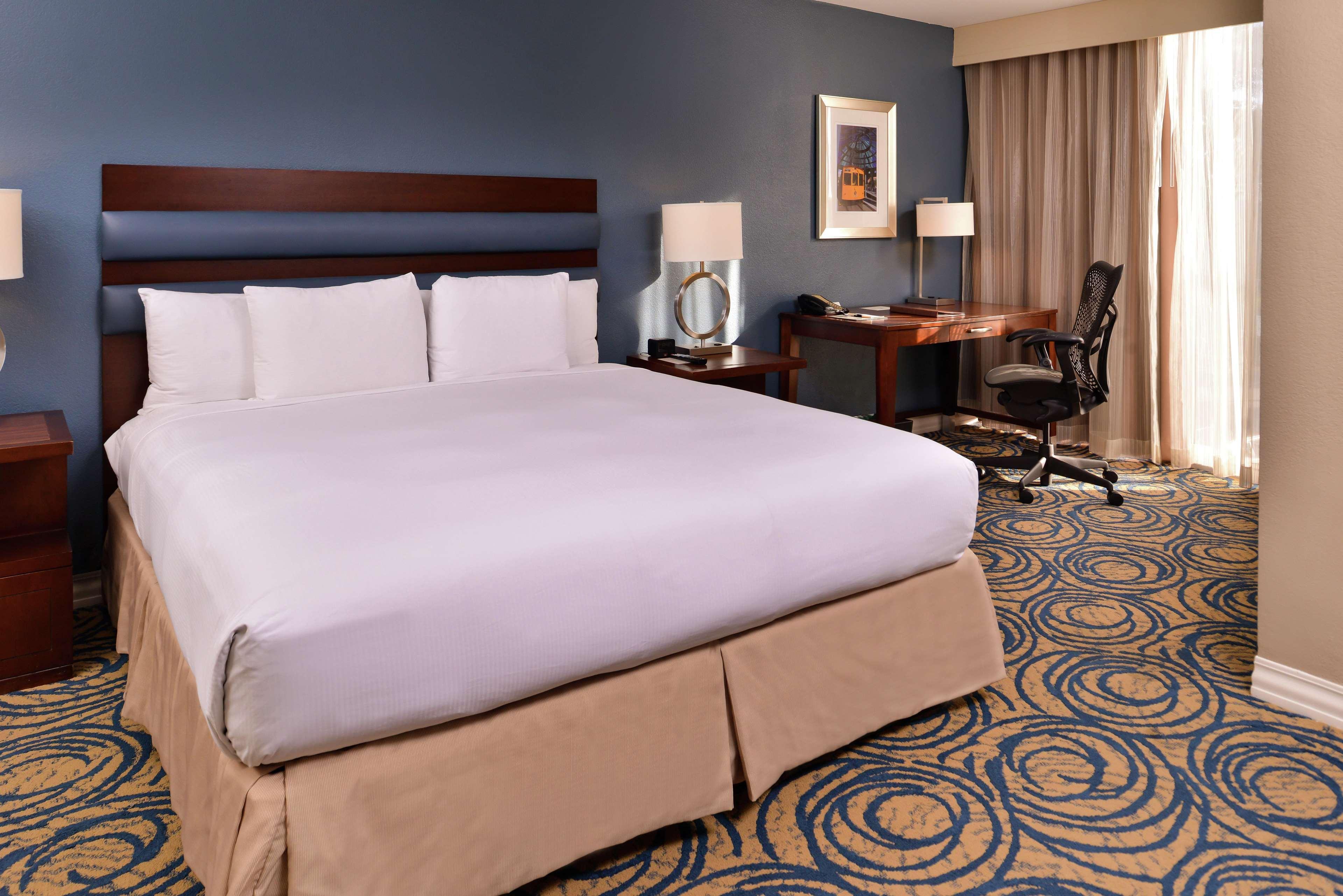 Doubletree By Hilton Hotel Tampa Airport-Westshore Exteriör bild
