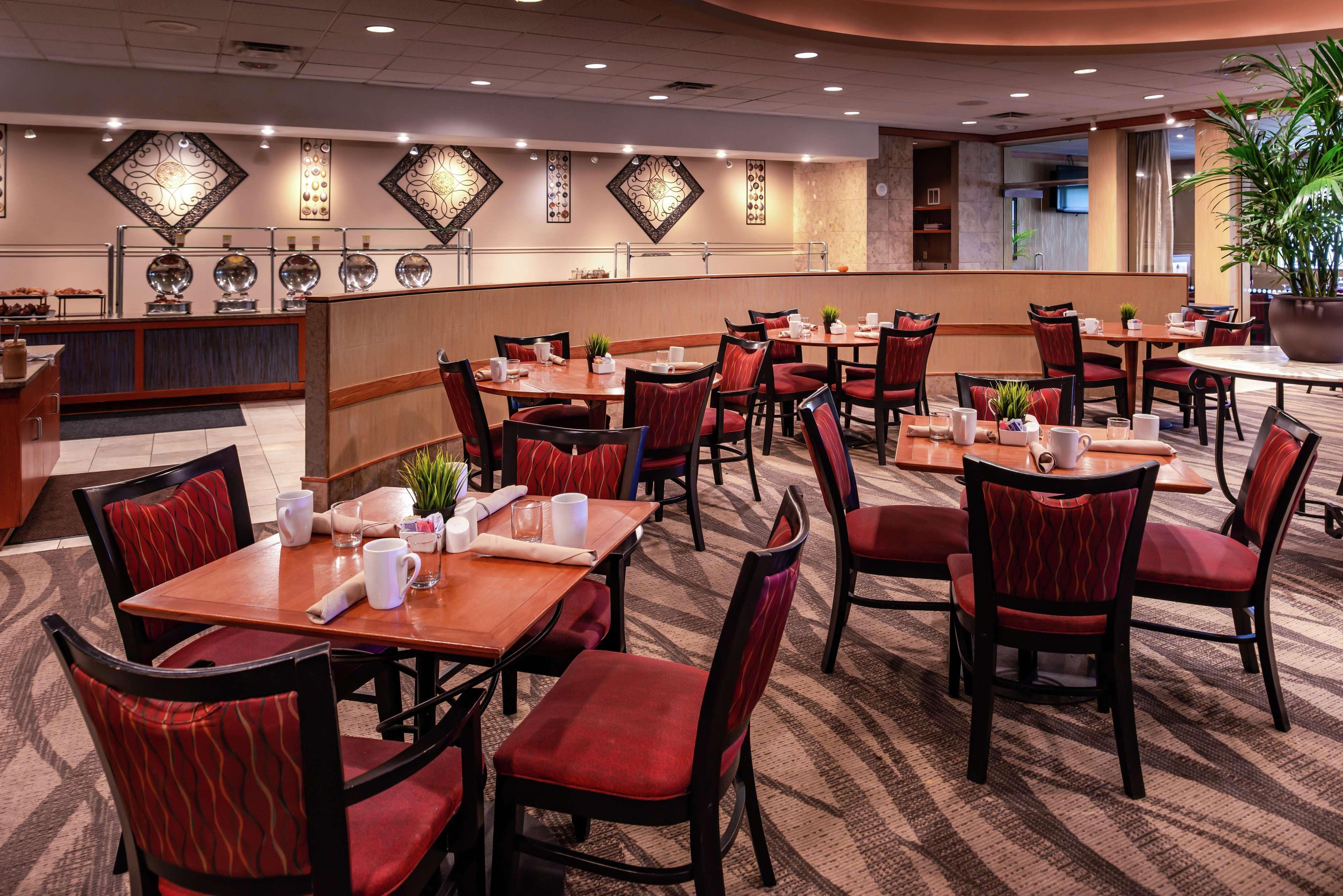 Doubletree By Hilton Hotel Tampa Airport-Westshore Exteriör bild