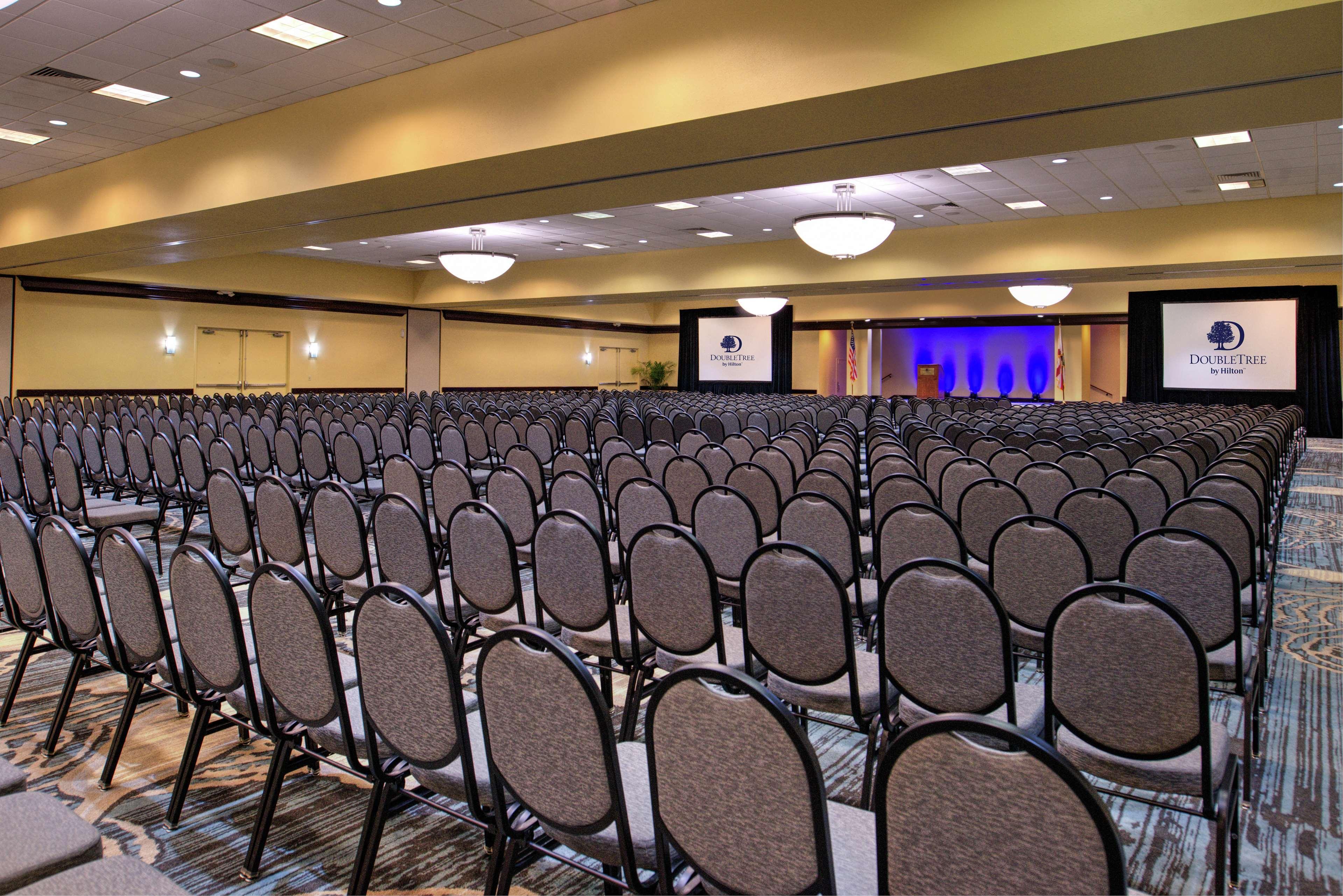 Doubletree By Hilton Hotel Tampa Airport-Westshore Exteriör bild